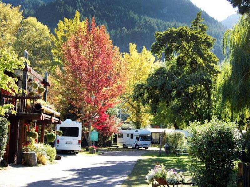 Queenstown Holiday Park Creeksyde Exterior photo